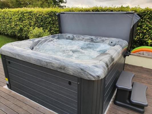 Sapphire hot tub on decking