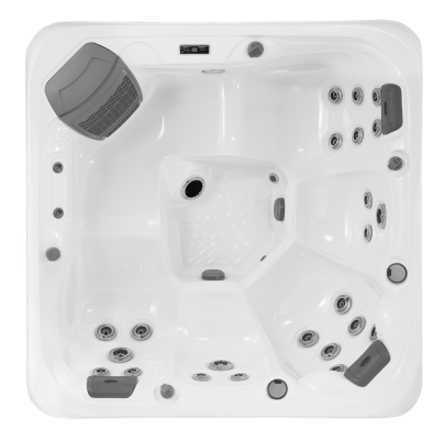 overview of the Thermal Spas Ocean hot tub