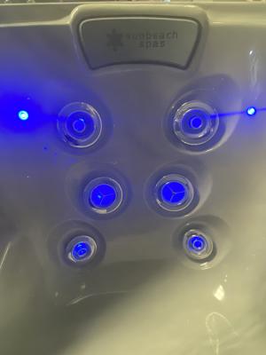 seat lights in hot tub