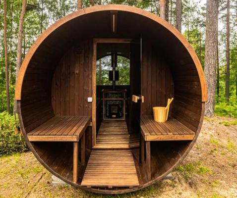 front view of the Hekla barrel sauna